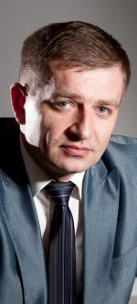 Bartosz Arłukowicz  milczał wiele dni, gdy wybuchła burza wokół leków refundowanych