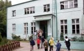 Zamkną 400 szkół