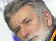 Edward KłosińskiBigger
