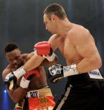 Kliczko (z prawej) i Chisora