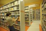 Czy grożą nam opłaty za korzystanie z biblioteki?