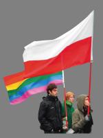 Biało-czerwona flaga obok tęczowej LGBT na feministyczne manifie