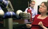 Sterowany myślą robot zastąpi sparaliżowanym opiekuna