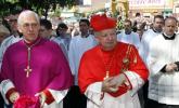 Abp Skworc: ataki na Kościół mają zbijać kapitał polityczny