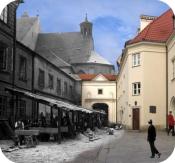 Historia, która przenika przez fotografie