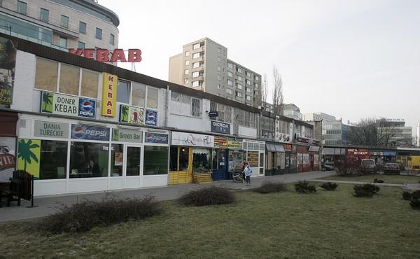 Kebab najlepiej smakuje nad ranem...