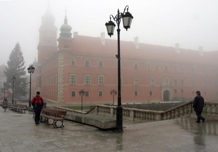 Warszawa. Zamek Królewski. Czy to ta latarnia straszy?