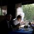 W wagonie restauracyjnym posiłki je tylko obsługa. Kucharz, kelner i barman. Jedynie oni mogą mieć pewność, co jedzą