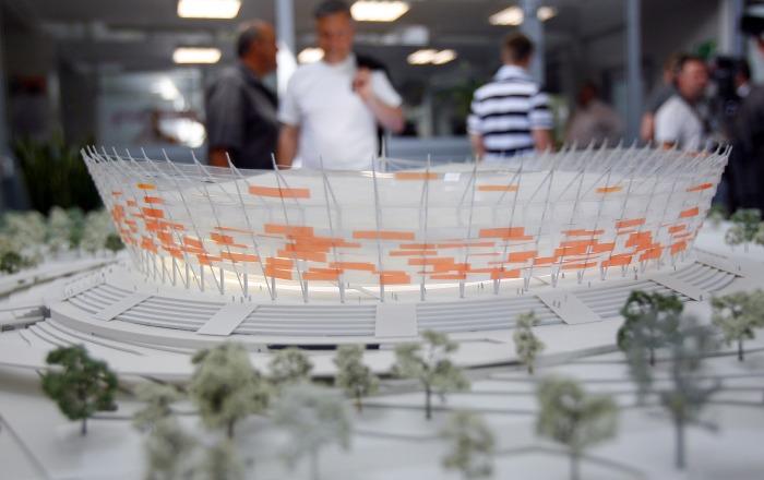 Szczegółowy plan przygotowań jest już prawie gotowy, a po wizycie w Polsce prezydenta UEFA, Michela Platiniego wiemy, że najważniejszym punktem planu jest budowa stadionów