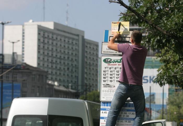 Kolejny rozkład jazdy ląduje na przystanku...