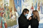 Maski to  towar deficytowy. Ukraiński rząd zadecydował, że ich ceny na terenie całego kraju mają być identyczne, podobnie jak leków przeciwgrypowych