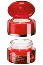 Rozświetlająco-przeciwzmarszczkowy system pielęgnacji okolic oczu Avon Anew Reversalist.