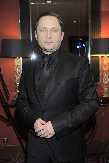 Kamil Durczok. Szczęśliwie nikt nie zostawił plamki na tej feerii czerni.