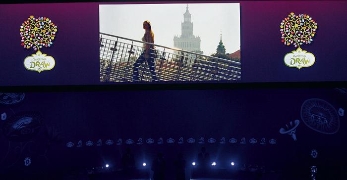 *Podczas losowania pokazano film prezentujący Warszawę. 
