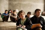 Uczniowie w trakcie zajęć w szkole. Kapisa, 2009