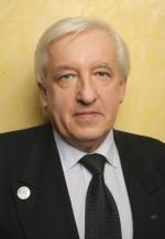 Prof. Dutkiewicz, jeden z ekspertów programu 