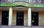 *Kino Śląsk  było siedzibą Iluzjonu od 1984 do 1996 roku. Nic nie wskazuje na to, żeby miało znów zostać otwarte  dla widzów.  Planowane jest stworzenie tu sali konferencyjnej Ministerstwa Rozwoju Regionalnego fot. Jan Słodowski   
