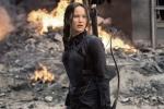 Silna bohaterka z filmów nie zniknęła — zmieniła medium. Z „twardego ciała” przeszła w sieć zobowiązań, gdzie sprawczość mierzy się zdolnością do organizowania opieki, prawa i sojuszy, a nie tylko wytrzymałością na ból. Na zdj. Katniss Everdeen – główna bohaterka „Igrzysk śmierci”