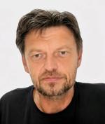 Leszek Kraskowski był m.in. dziennikarzem „Rzeczpospolitej” youtube.com