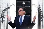 Andy Burnham jest siódmym premierem Wielkiej Brytanii w ciągu ostatnich dziesięciu lat