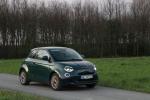 Fiat 500 Hybrid to samochód, w którym równie dobrze wyglądasz w dobrze skrojonym garniturze, jak i w T-shircie