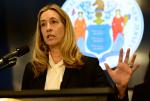 Gubernator New Jersey Mikie Sherrill próbuje naprawić błędy systemu wyborczego i przeciwstawić się Białemu Domowi