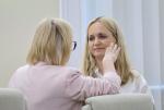 Minister środowiska Paulina Hennig- -Kloska (z lewej) i minister zdrowia Jolanta Sobierańska- -Grenda przed posiedzeniem rządu, 28 lipca
