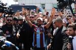 Mohamed Salah na lotnisku w Stambule witany był jak gwiazda rocka