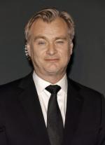 Christopher Nolan (ur. 1970), reżyser „Mrocznego rycerza”, „Incepcji”, „Dunkierki”, „Oppenheimera”. Jego „Odyseja” ma już wpływy 1,1 mld dolarów. 14 sierpnia premiera w Chinach.