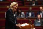 Marine Le Pen obawia się, że przyjaźń z Trumpem może osłabić poparcie dla jej partii we Francji