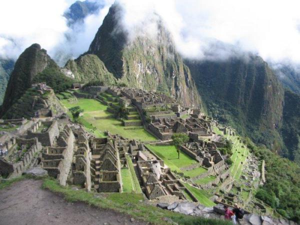 Widok na pozostałości Machu Picchu.
