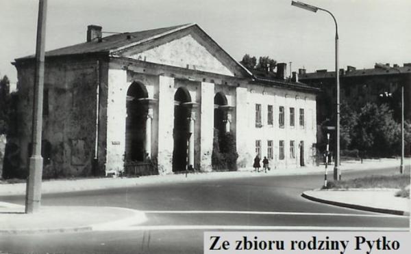 1961 rok. Komora wodna Kłopotowskiego. Zdjęcie konkursowe z 4 kwietnia.