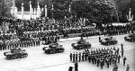 * Ostatnia  defilada  w Warszawie  – 3 maja  1939 r.  W sierpniu wojsko zajmowało się już okopami