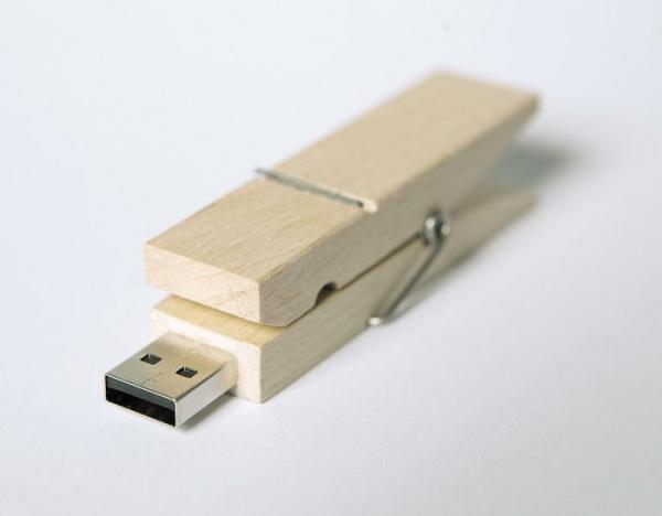 Pamięć USB/ Poor Design