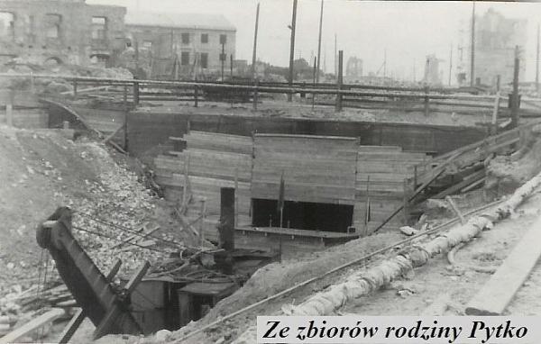 Budowa trasy W-Z. Zdjęcie pochodzi z 1948 roku.