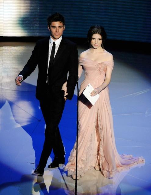 Anna Kendrick i Zac Efron 