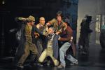 Dyrektor Teatru Roma Wojciech Kępczyński zapowiada, że „Les Misérables” („Nędznicy”) będą tak długo grani, jak będzie sobie życzyła tego publiczność