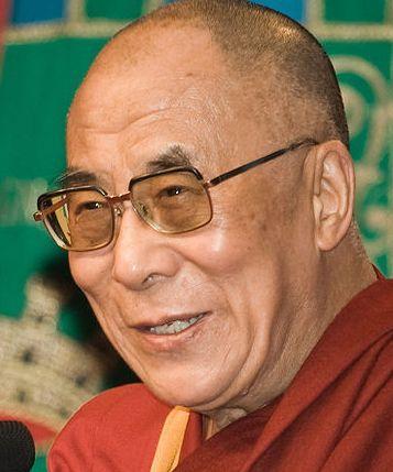 75-letni dalajlama 10 marca ogłosił, że zrezygnuje ze swojej roli politycznej w tybetańskim rządzie na uchodźstwie