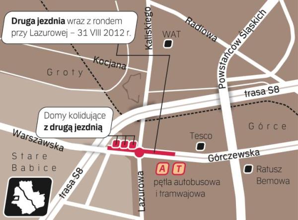 Odcinek między pętlą autobusową a granicą miasta to ostatni wąski fragment ul. Górczewskiej. W miejscu drugiej jezdni stoją domy. Właściciela jednego z nich szuka Interpol. 