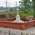 Odnowiony  pomnik  cmentarza cholerycznego na Golędzinowie. 