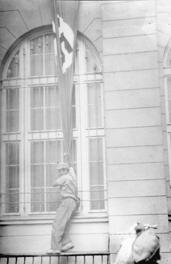 Śródmieście Północne - ul. Świętokrzyska, początek sierpnia 1944. Fotoreporter ppor. Stanisław Bala 
