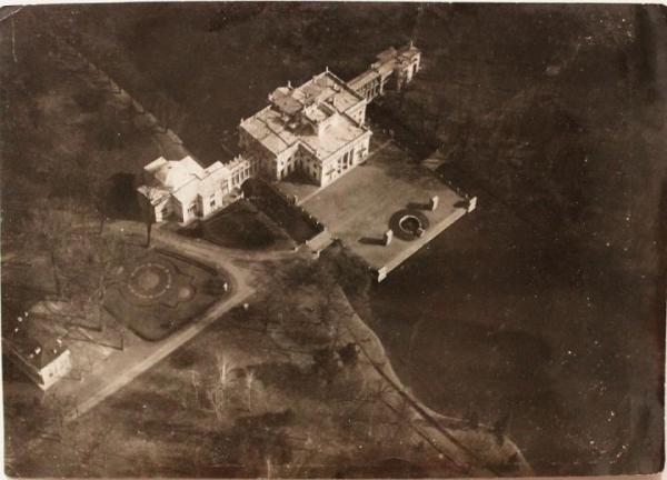 Pałac na Wyspie z lotu ptaka, fotografia z lat 30. XX wieku 