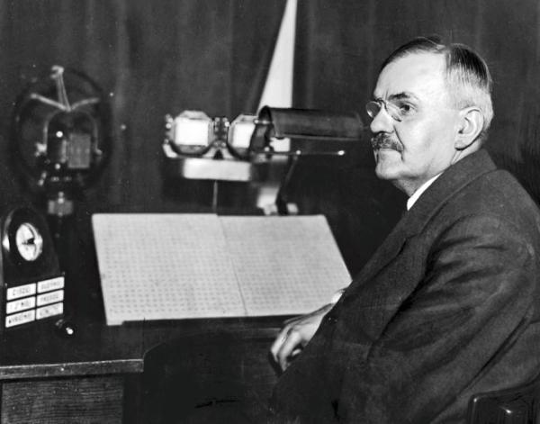 Władysław Grabski, reformator polskich finansów w II RP, kilkakrotny minister Skarbu Państwa i dwukrotny premier, po podaniu się 13 listopada 1925 r. do dymisji poświęcił się pracy naukowej.