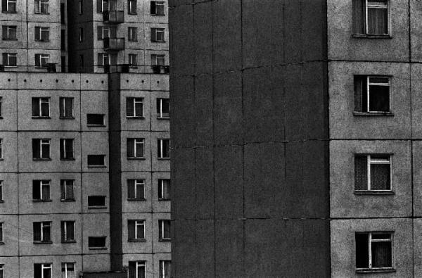 Domy z betonu, gdzie Casanova nie gości – śpiewała Martyna Jakubowicz.