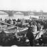 Święcenie nowych łodzi, w tle most Poniatowskiego – rok 1938 