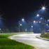 W mniejszych miastach oświetlenie ulic to największa część wydatków  na energię elektryczną 