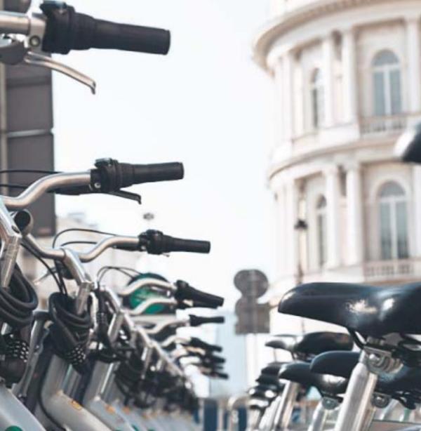 Rowery miejskie są jednym z pomysłów na rozładowanie korków 